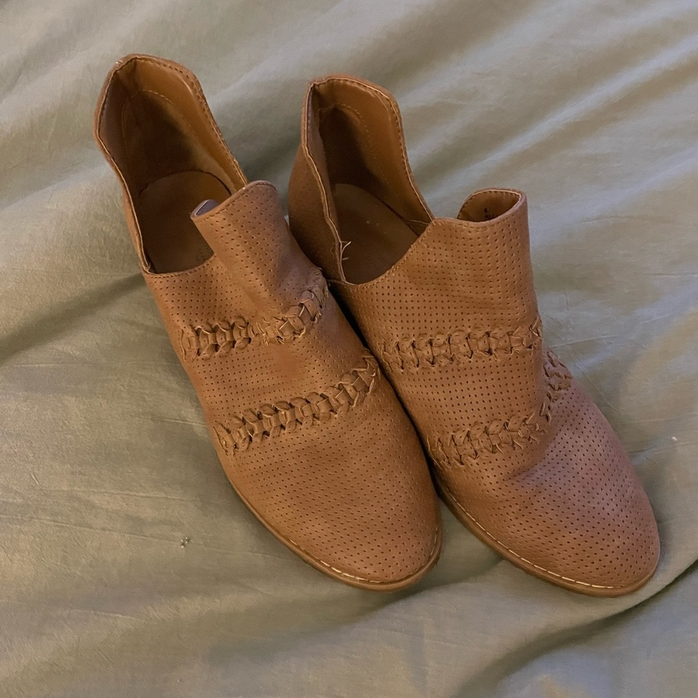 Cute Universal Thread Boots